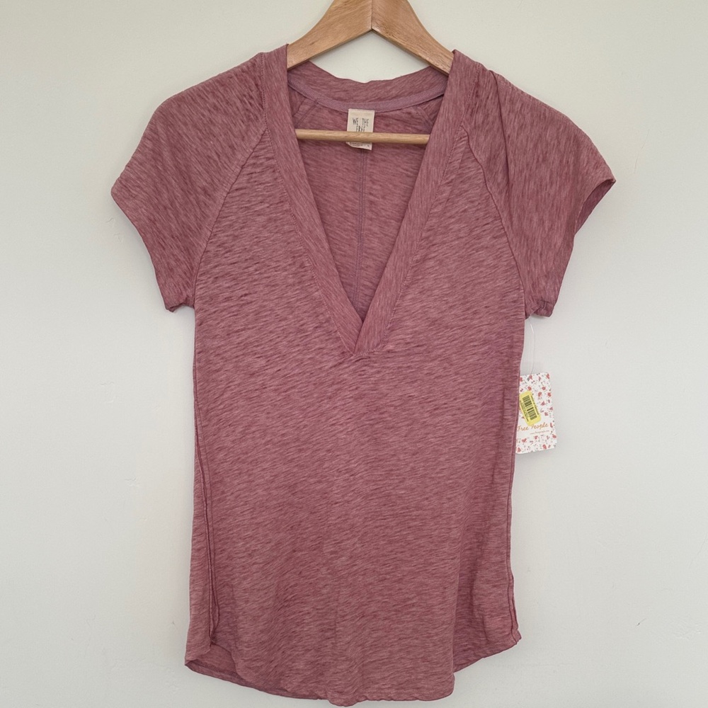 NWT Free People Short Sleeve V-Neck Tee in Berry